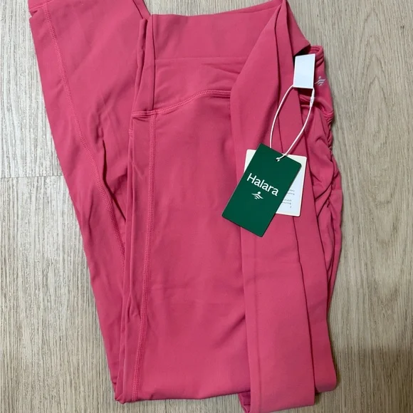 HALARA Bow Tie Back Leggings - Picture 2 of 2